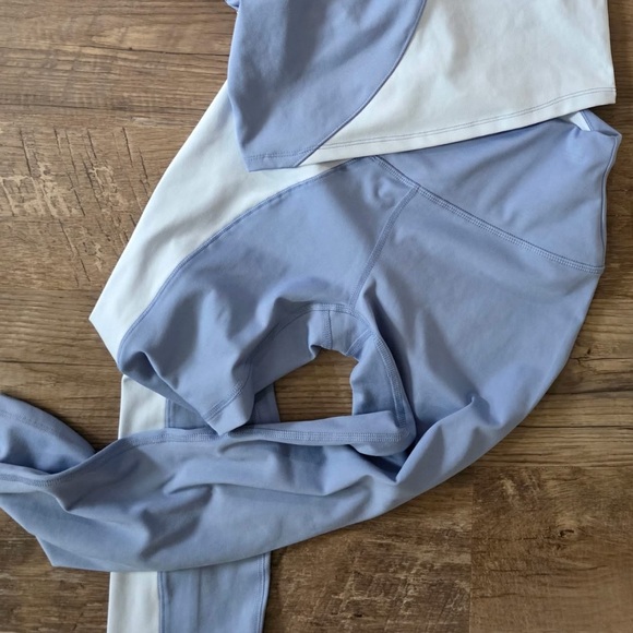 NWT RBX Two Tone Blue Workout Set- Leggings and Tank Top - Picture 3 of 3